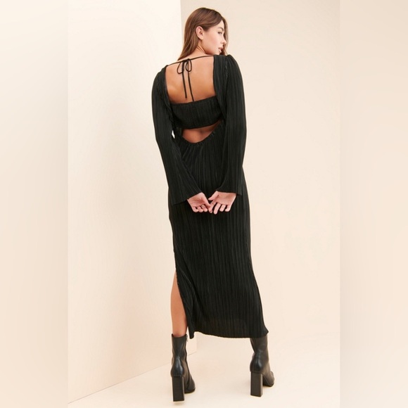 4SI3NNA Krista Pleated Long Sleeve Midi Dress Black - Picture 3 of 16